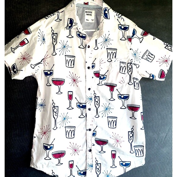 Reverse Threads Frenzy Shirt Men's Button Down Cocktails Theme 2024 Small - Picture 1 of 4
